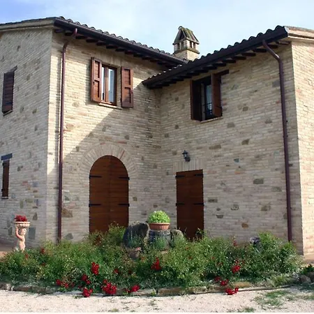 La Tana Del Lupo Farm stay *